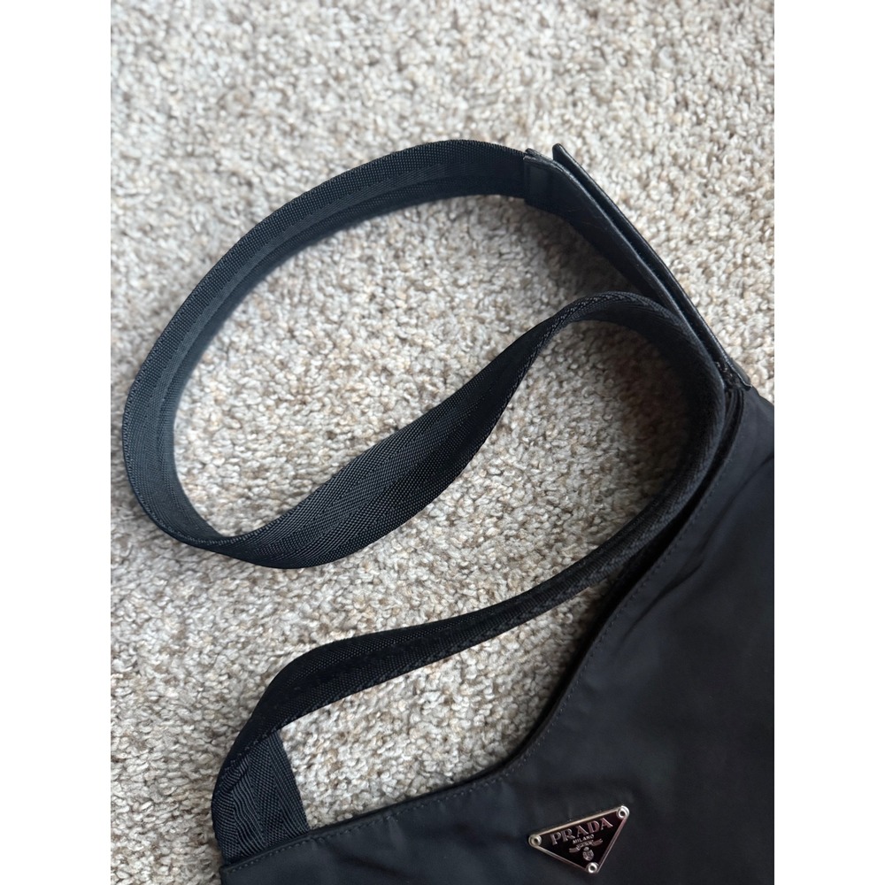Prada Vintage Black Tessuto‎ Nylon Triangle Logo Crossbody Messenger sling Bag - Picture 10 of 15